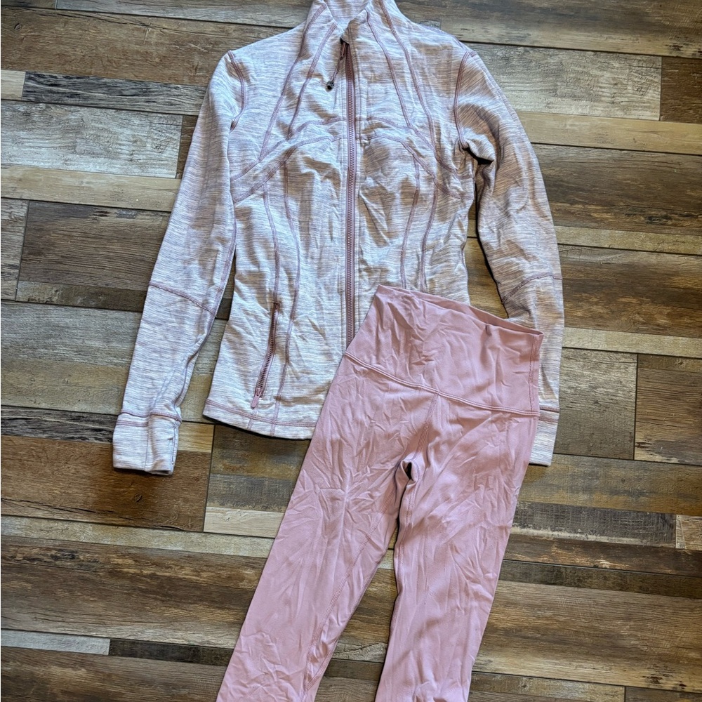 Women's lululemon Leggings & Zip-Up Jacket Set